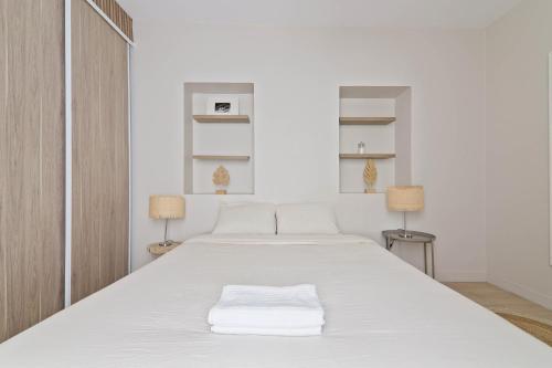 1 Bedroom Apartment - 6P - Le Marais With NetFlix - image 2
