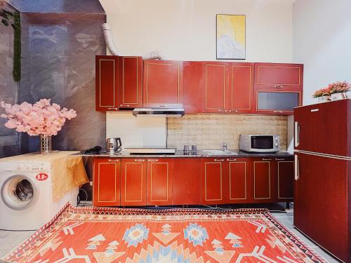 Peaceful Apartment | Prime Tay Ho Location* 202