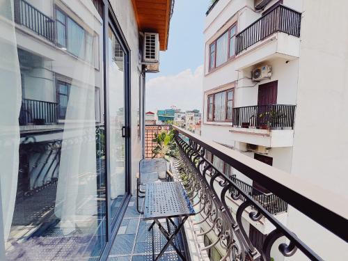 Peaceful Apartment | Prime Tay Ho Location* 202 - 숙소 외관