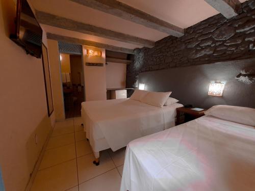 Standard Triple Room room in Hotel Estalagem Porto Seguro