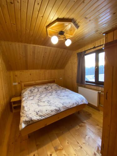 Hutsulka House in Mykulychyn