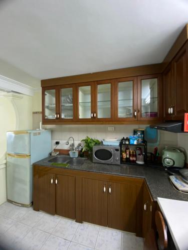 Kitchen, hostel near train street in Hoan Kiem District - Hang Bong/Quan Su