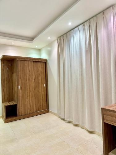 غرفة وصاله بشاشه سمارت بدخول ذكي near Nayef bin Abdulaziz herceg nemzetközi repülőtér