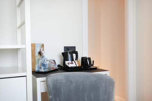 Single Room image 3