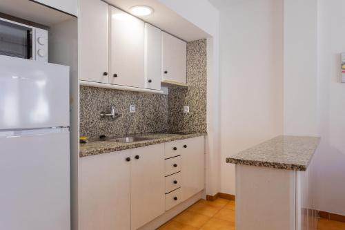 Apartaments Palamós - Pal Beach - image 5