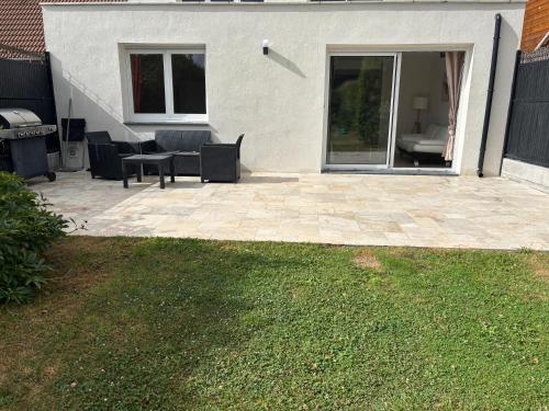 Spa privé et cinéma à Lesquin (Spa prive et cinema a Lesquin) in เลแควง