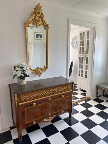 Ett hus med 3 sovrum med supersnabba internet fiberanslutningen 1000mb-100mb i Hog, 7 minuter fran H in Hudiksvall