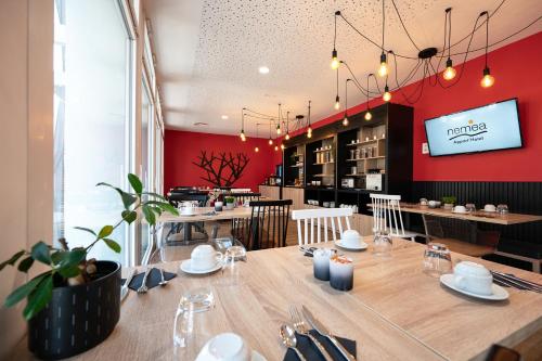 Ételek és italok, Nemea Appart Hotel Coliseum Amiens Centre in Amiens