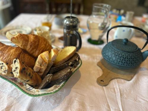 Maison d'hôtes L'ormerie- Au coeur de la ville médiévale (Maison d'hotes L'ormerie- Au coeur de la ville medievale) in Provins