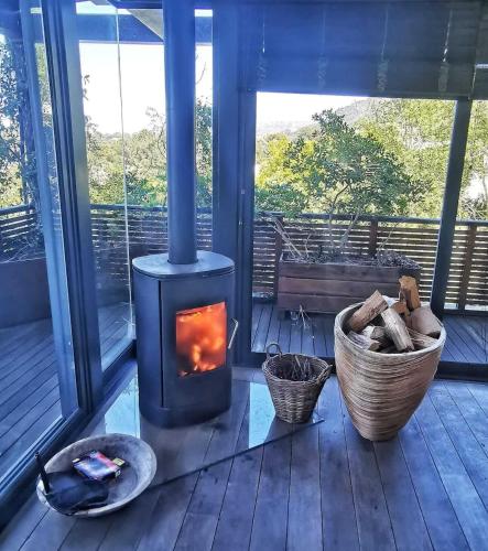 Table Mountain Villa - image 11