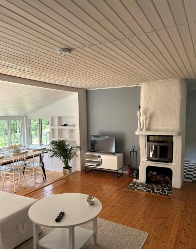 Mysig stuga in อุดเดอะวัลลา