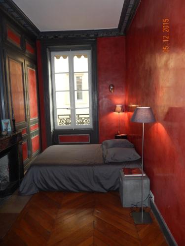 Appartement bourgeois au coeur de Lyon Quartier Terreaux Parking privé gratuit, Lyon (Foto 5)