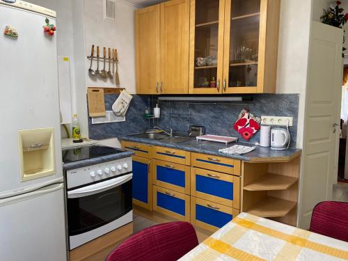 Kopli Apartment, Таллин (фото 3)