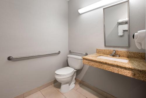 Microtel Inn by Wyndham - Albany Airport - image 5