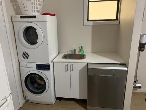 Merredin Cottage on the Avenue in Merredin