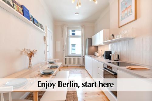 Calm City Escape - 75m2 Central Berlin Altbau-Apartment, 2BR, Smart-TV, Garden, Berlín (foto 3)