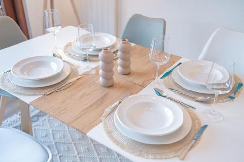 Theresa - Penthouse Terrasse Klima Parkplatz in Fellbach