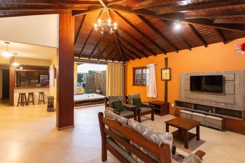 Casa com 4 Quartos & Jacuzzi em Búzios | CBC 16 (Casa com 4 Quartos & Jacuzzi em Buzios | CBC 16) in Formosa Bay