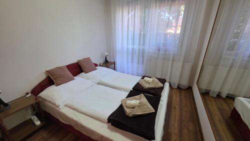 Anna Home - image 13