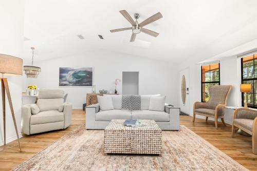 3BR Family Getaway Near Downtown St Aug