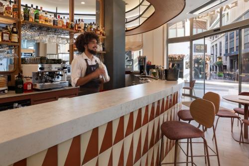 Catalonia Excelsior - image 4