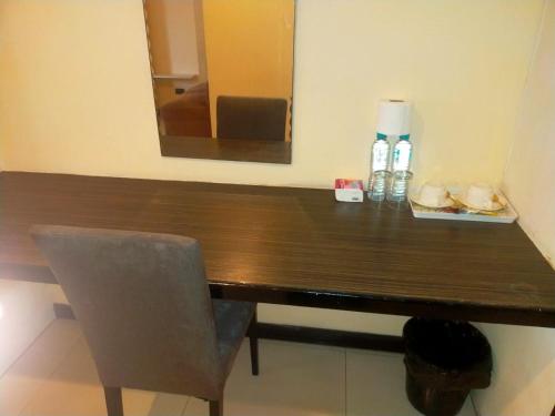 MOONLIGHT INN ROOM 