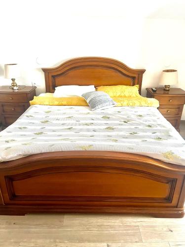 1 queen bed