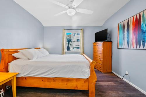 3009 Ocean Street in Carlsbad, USA
