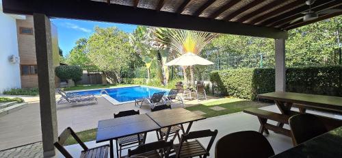Apartamento em Arraial d’Ajuda – Praia de Araçaípe