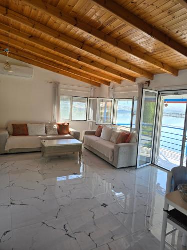 Villa 5 in Xarrë