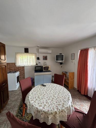 Iekārtas, Szilvia apartman in Domsod