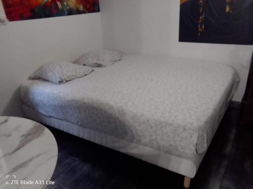 Studio Chaleureux - Location saisonnière - Neuilly-sur-Marne