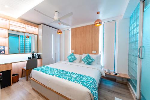 room detail thumbnail 0