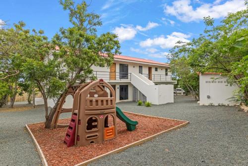 遊戲區, Vista Papaya Suites in 韋斯特蓬特