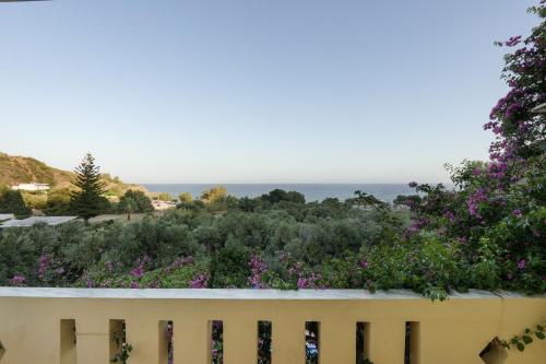 Sunrise Hotel & Apartments - image 8