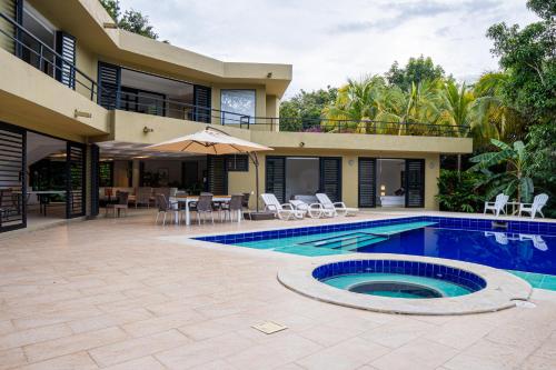 Hermosa casa en villeta