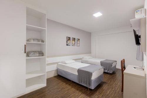 Cardim Plaza Hotel - image 5