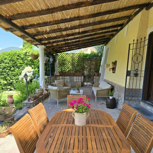 Tramonti Divini - Amalfi Coast Country House in Tramonti