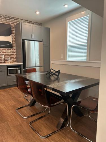 1280 Bungalow in Blandtown