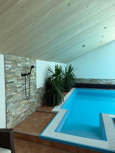 Gyógyfürdő, Ferienwohnung & Spa Renate in Sibratsgfall