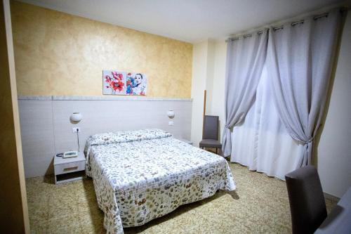 1 queen bed