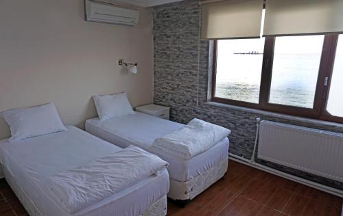 Aqua Boss Hotel - image 5