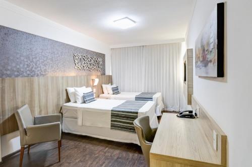 2 twin beds