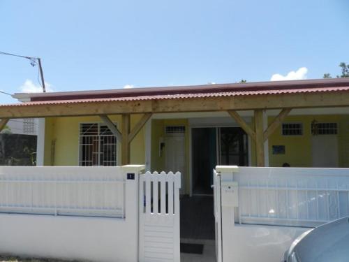 Charmant T4 au centre de Sainte-Anne, Guadeloupe - Location saisonnière - Sainte-Anne