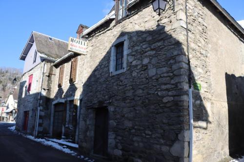 A szálláshely kívülről, Les Chambres d'Aliénor (Les Chambres d'Alienor) in Cette-Eygun