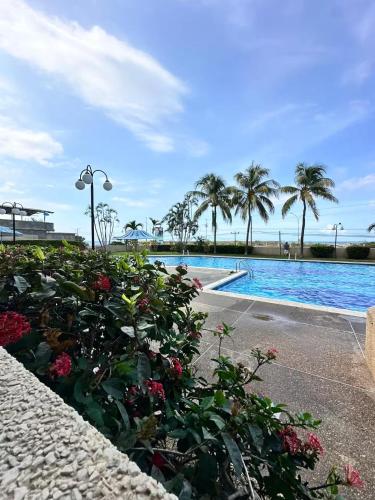 Swimming pool, Ritasol Palace apartamento de relax frente al mar in Caraballeda