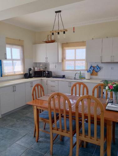 Prasonisi villas near สนามบินแห่งชาติคาร์ปาทอส ไอส์แลนด์