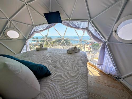 Beachfront DOME with Oceanview & Sunrise - Near Ferry, Cancún (foto 4)