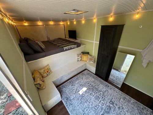 eKstasis Hostel & Urban Farm
