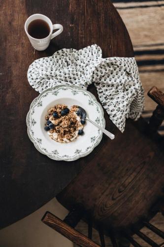 Food and beverages, The Art Flat, Woollahra in Woollahra